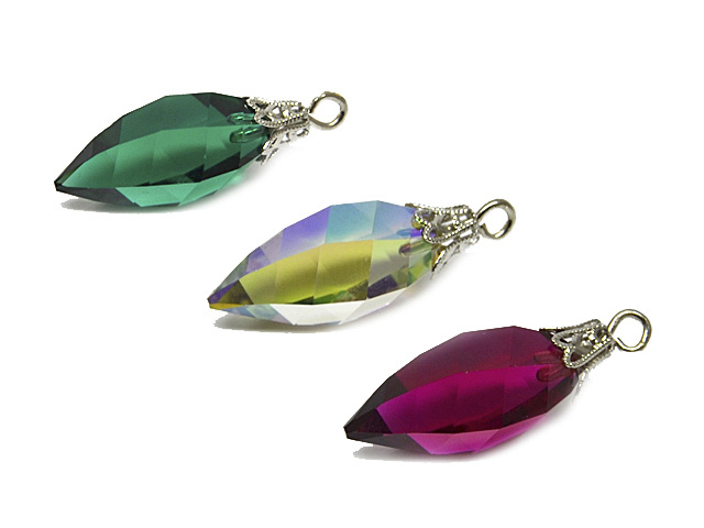 Anhänger "Victoria" (20 mm "twisted drop")