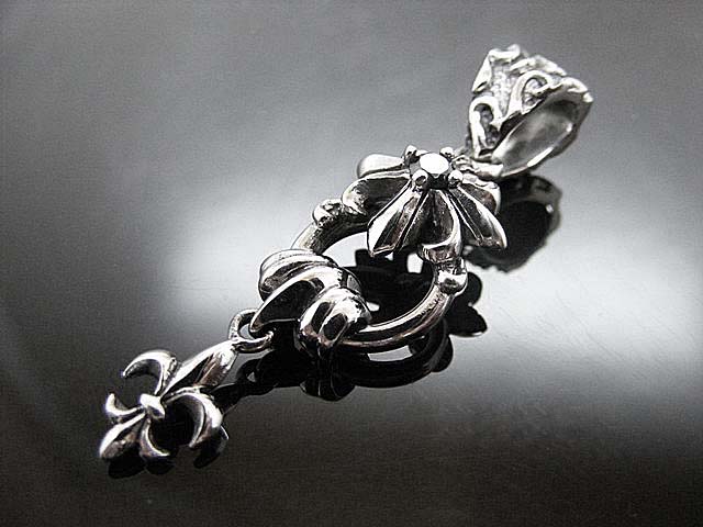 Anhänger "Franz. Lilie" mit Stein