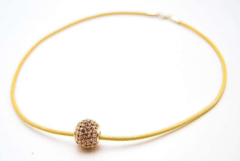 Kette Ball aus Kunstleder mit Premium Crystal (41 cm) (2 mm)