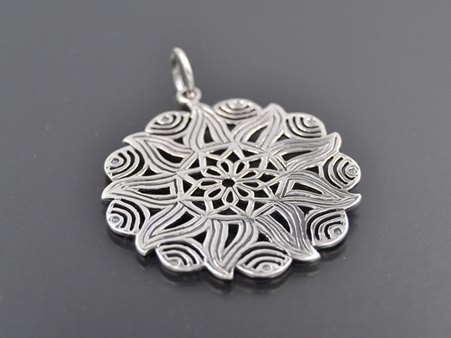 Anhänger "Suri" (40mm)