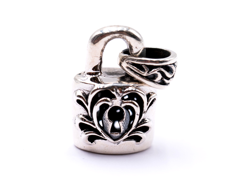 Anhänger Schloss, Totenkopf