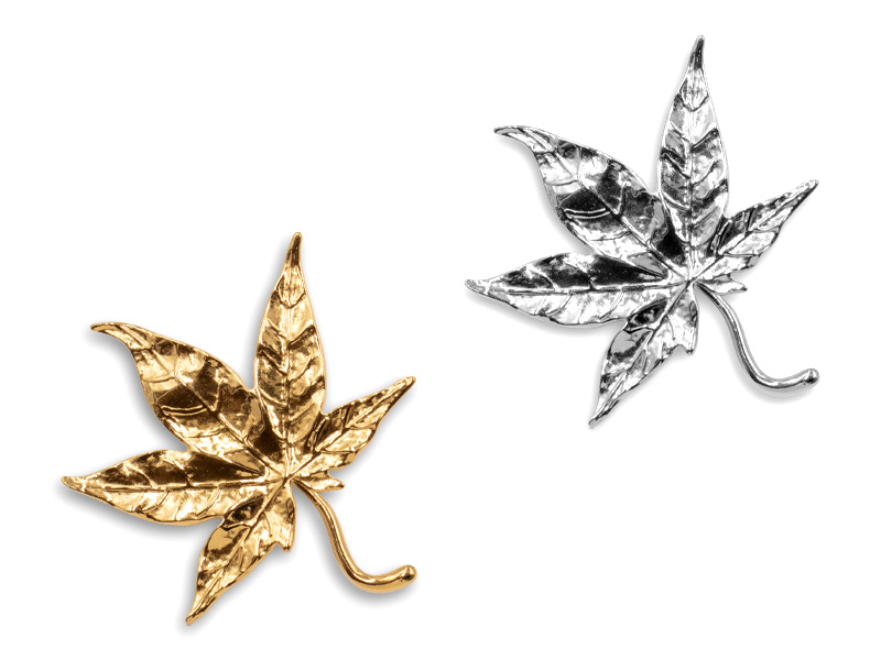 Brosche Blatt