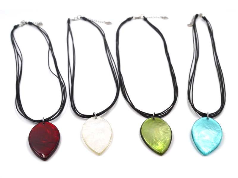 Leafcollier "Capiz" (60+5cm)