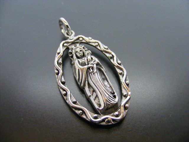 Anhänger Jungfrau Maria, Madonnen